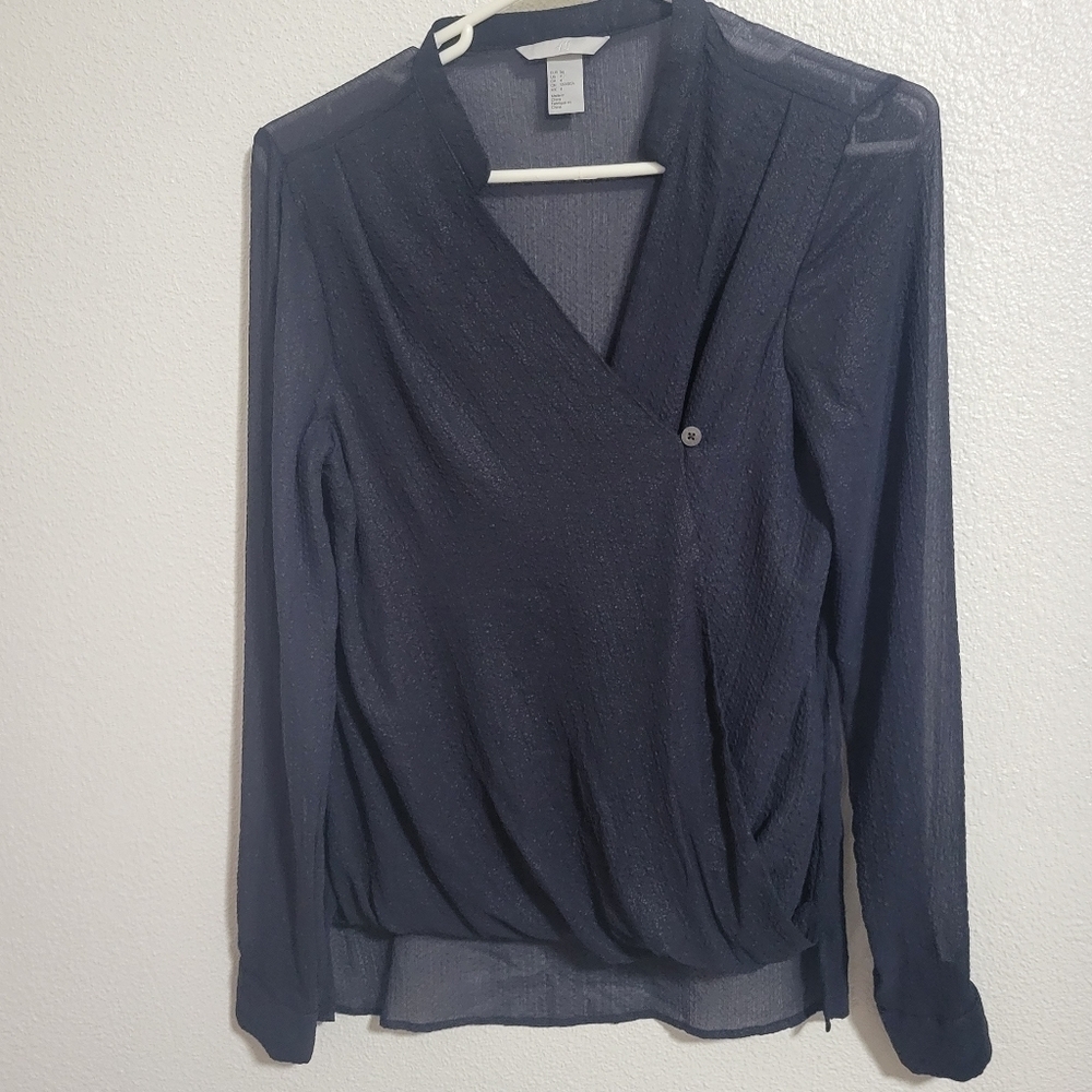 HM Faux wrap top sheer back size 4